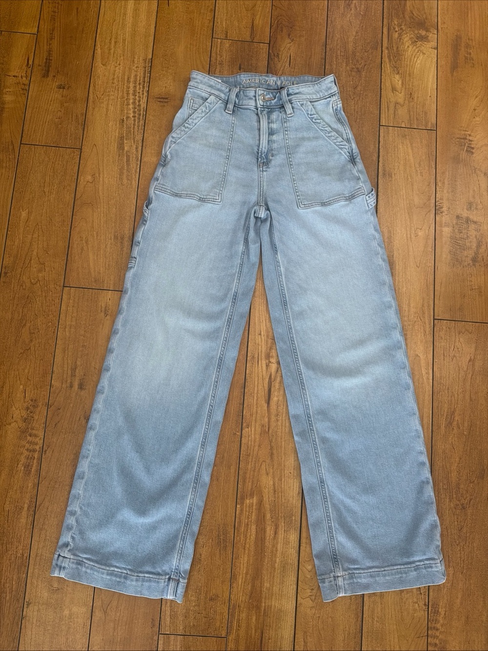 American Eagle Super High Rise Baggy Wide Leg Carpenter Jeans Light Sz 00x31"